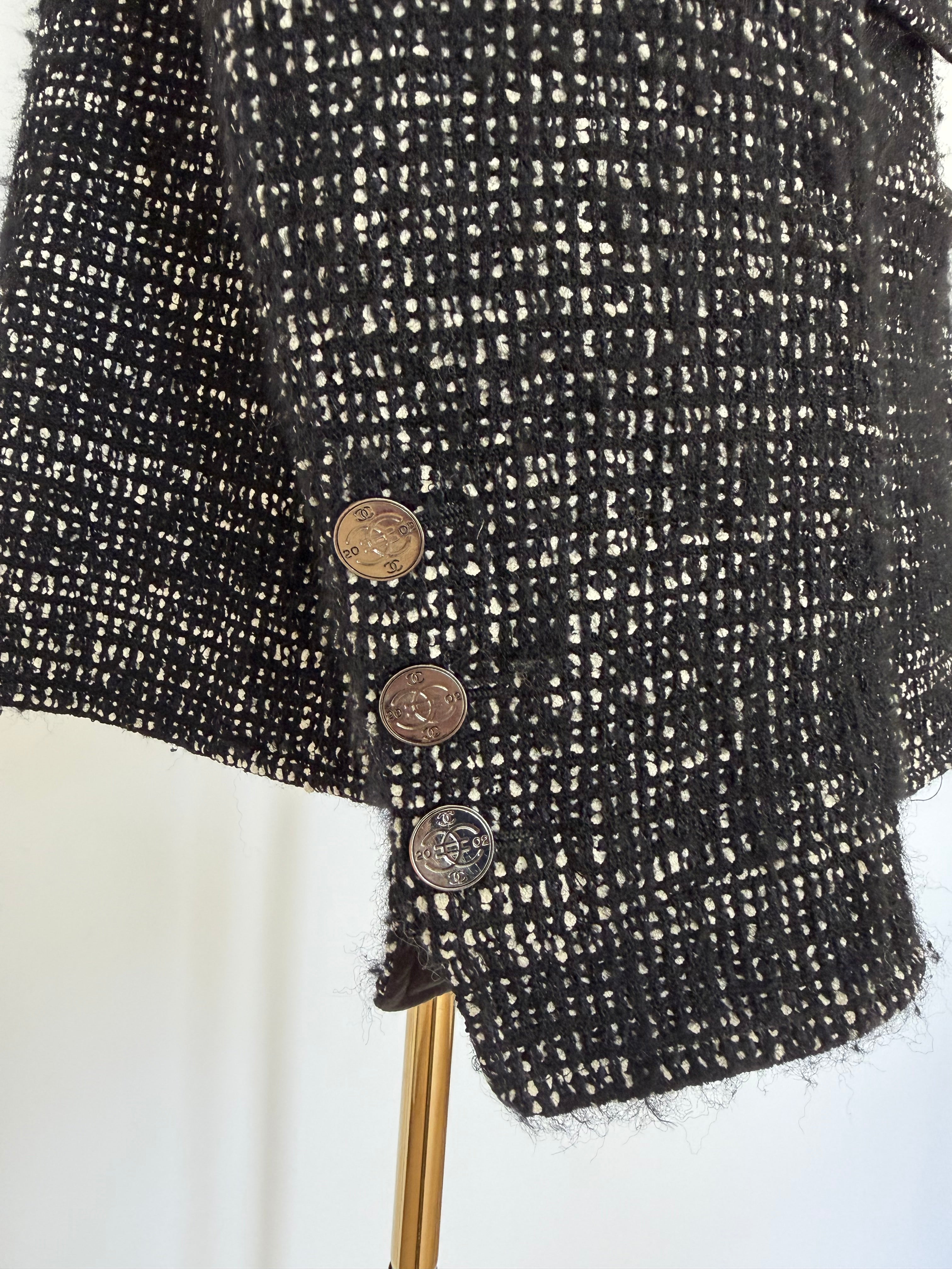 Chanel Black & White Tweed Jacket with CC Logo Buttons | Classic Structured Blazer Size 40