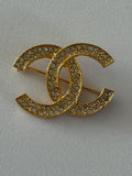 Chanel Vintage CC Crystal Brooch Gold Tone Rhinestone Logo Pin Classic CC