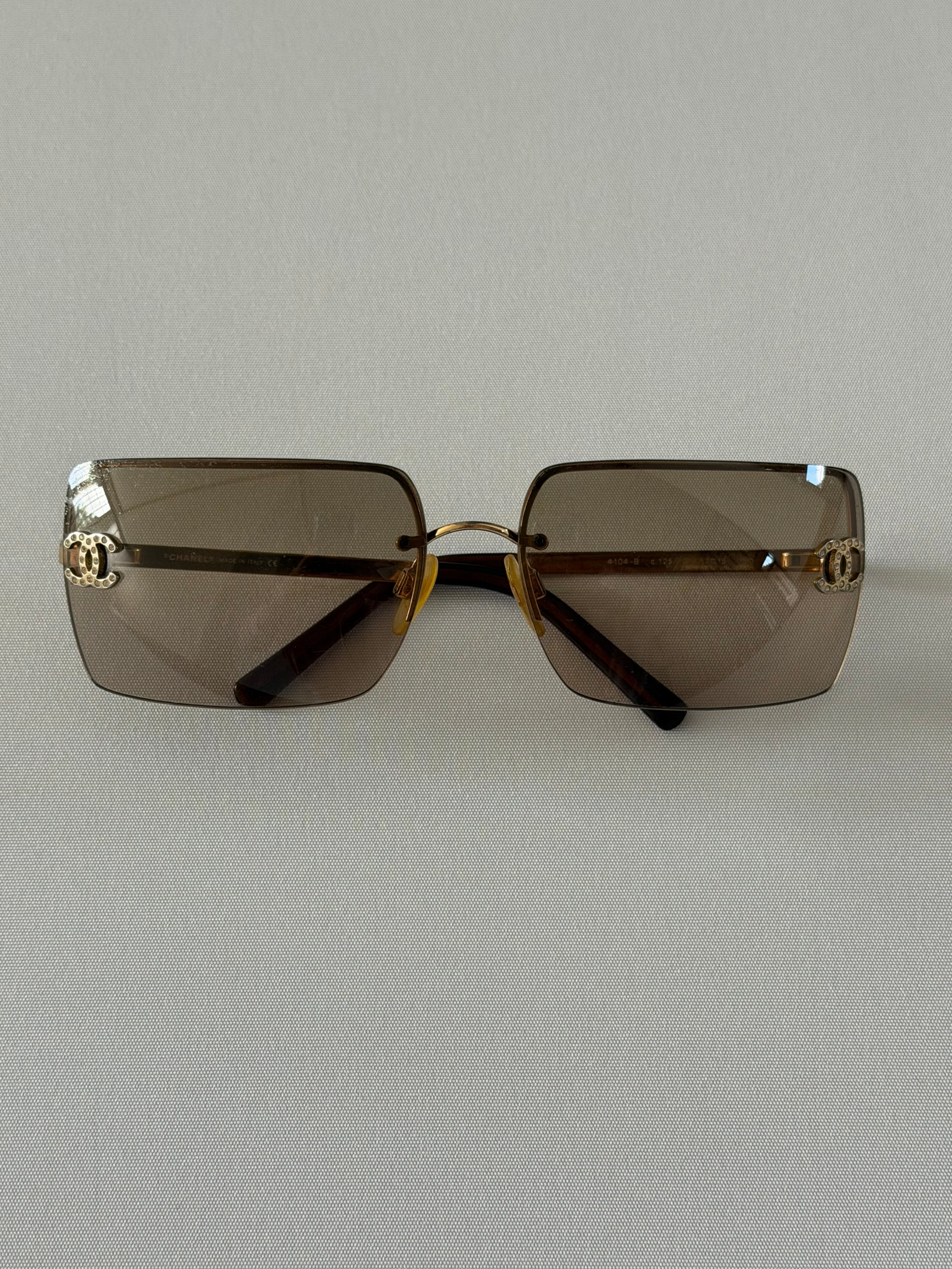 Chanel Rimless CC Logo Sunglasses – Vintage Brown Gradient Square Lens Gold Frame with Crystal Double CC