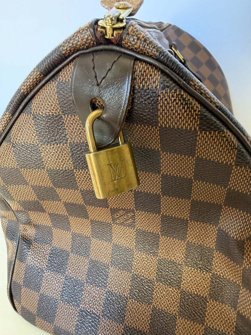 Louis Vuitton Damier Ebene Speedy 30 Handbag – Brown Checkered Canvas Satchel with Red Interior