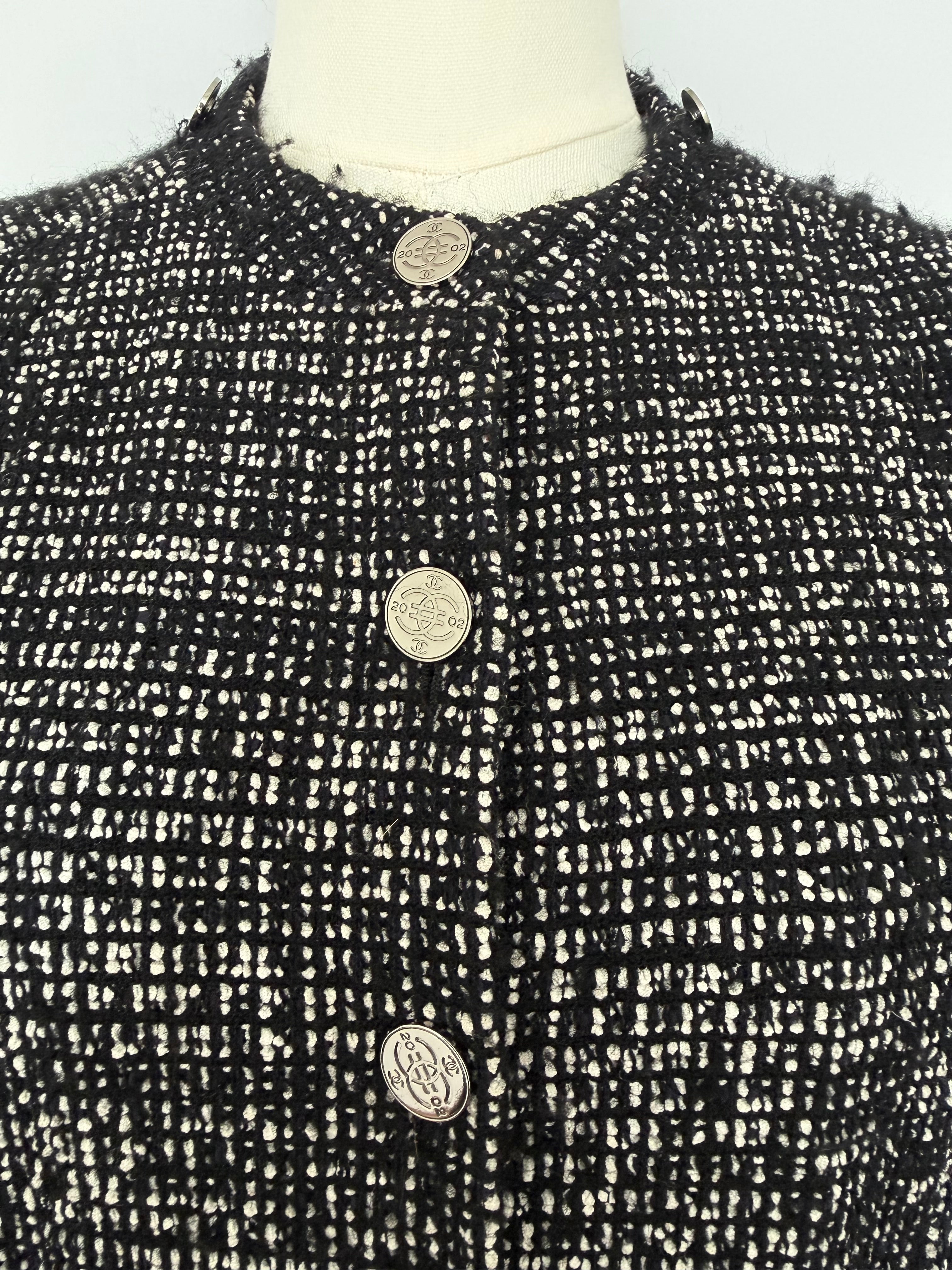 Chanel Black & White Tweed Jacket with CC Logo Buttons | Classic Structured Blazer Size 40