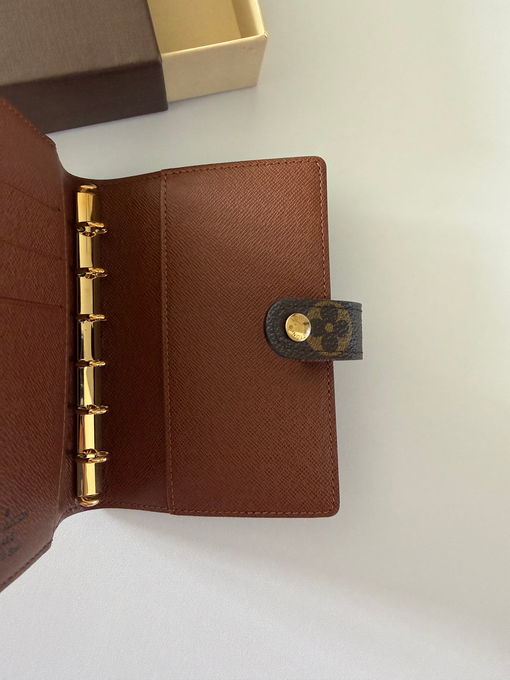 Louis Vuitton Monogram Agenda PM Ring Planner Cover Passport Holder LV Organizer Brown Canvas Gold Hardware Made in Spain