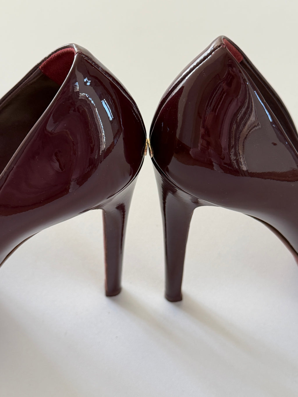 Christian Dior Burgundy Patent Leather Peep Toe Platform Pumps CD Heel Size 39
