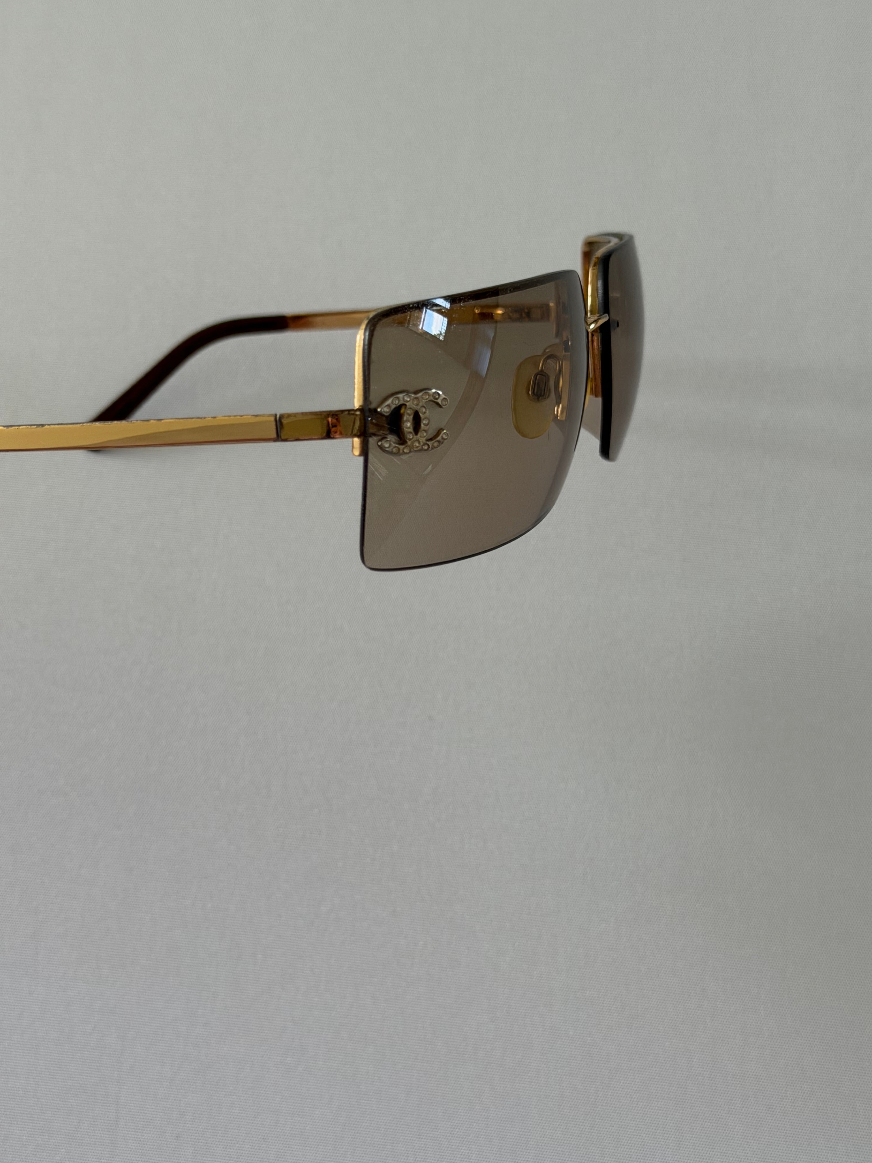 Chanel Rimless CC Logo Sunglasses – Vintage Brown Gradient Square Lens Gold Frame with Crystal Double CC