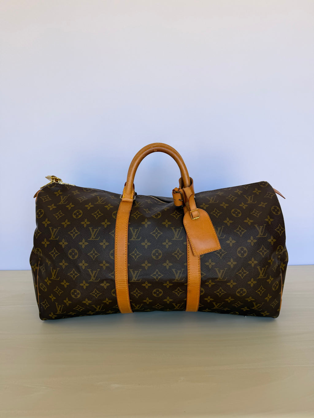Louis Vuitton Vintage Monogram Keepall 50 Duffel Bag Travel Bag with Vachetta Leather Trim & Lock – Made in France